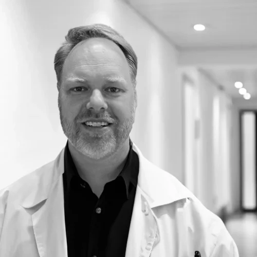 Christoffer Tandrup Nielsen er speciallæge i reumatologi hos PrivatHospitalet Danmark